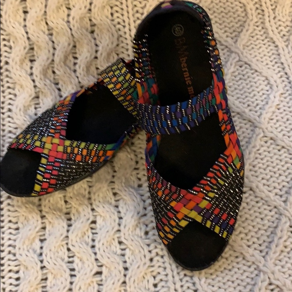 Bernie Mev Flats